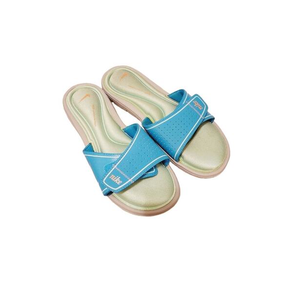 NIKE BLUE SLIDERS SIZE 7.5 - Picture 1 of 8